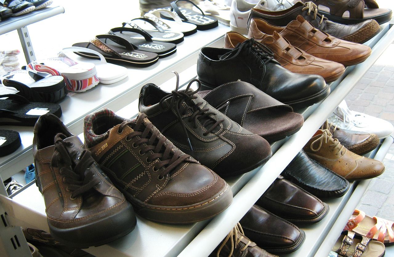 Buty dla mężczyzn – spośród jakich typów i fasonów można wybrać coś dla siebie