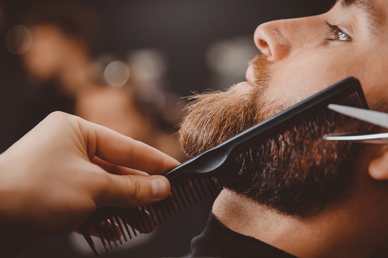 Czy do brody potrzebny jest specjalny grzebień?