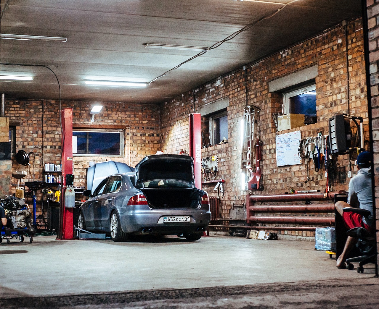 Regały garażowe – jakie mają zalety?